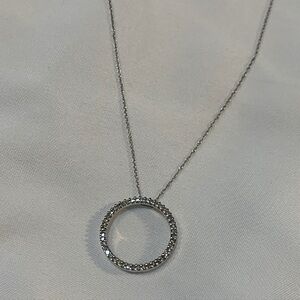 Beautiful Womens Circle Pendant With Gold Chain, 10K Solid Gold